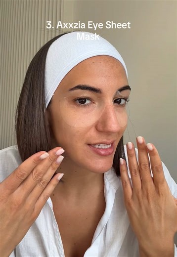 1. Elaris: made of 100% pure water, ultra-limited edition (only 6 pieces per customer worldwide), no alcohol, no fragrance, so gentle that can be sprayed with eyes open. 2-3-4-5. Axxzia products: with Acmella Oleracea Extract a natural plant-based tightening effect. Triple Mineral Complex (Zinc, Magnesium, Copper Gluconate) to improves firmness, radiance, and elasticity. Retinol Palmitate Retinol Capsules to smooth fine lines gently with no peeling, no irritation. Organic Botanicals such as Avoc