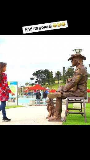 Scare Prank Videos: Statue Prank Galore!