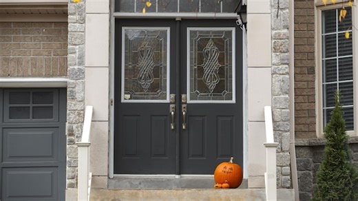 加拿大将与七国集团讨论应对中国警务站 | RCI