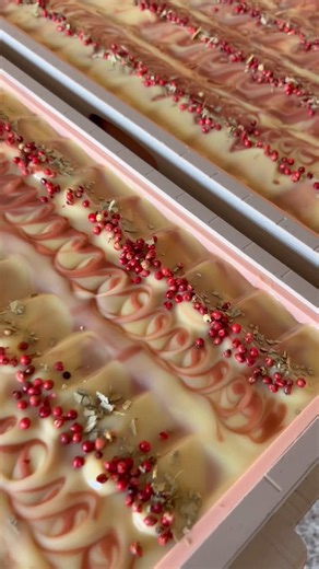 Ashley Marie Soap Co. on Instagram: "It’s been a few years since I’ve made a true candy cane swirl bar — lately, I’ve stuck with classic white and red layers. But this year I decided to bring the swirl back… and honestly, I think I like this technique more! 😍 It’s less work, more fun, and those red swirls? Totally worth the wait. 🎄❤️ Watch till the end to see the cut — it’s my favorite part! ❄️ Scented with: peppermint, sweet orange, and a hint of benzoin for a soft touch of vanilla. It smells