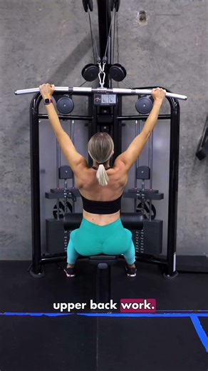 Wide grip vs narrow grip lat pull-downs