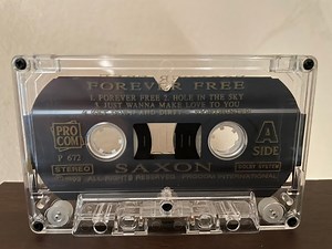Saxon - Forever Free