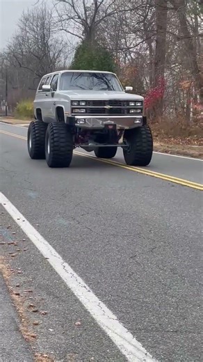 Most bad ass K5 blazer on the planet! #k5 #k5blazer #chevyblazer #chevy #chevytrucks #barnfind