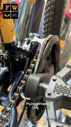 How to Install & Adjust a Front Derailleur? 🚴 | Front Gear Setup in 60 Seconds #Shorts