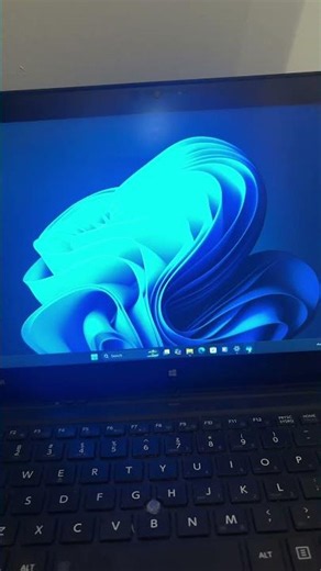 Installing Microsoft Visual 2012 C++ on Windows 11 26H1 on a Toshiba laptop tablet
