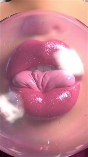 💖 Loud Gum Chewing ASMR | Satisfying Bubble Pops #shorts