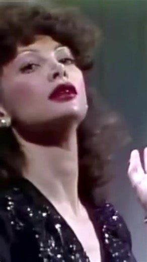 Toni Basil's Iconic Performance of 'Wham! Re-Bop' on SNL