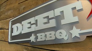 Deet’s BBQ using donations to feed local hospital workers