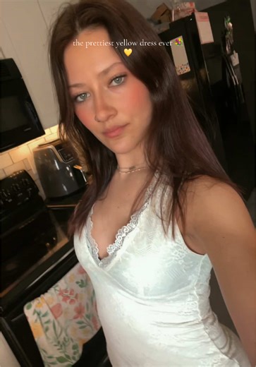 this lace mini dress is STUNNING💛💛💛 #minidress #lacedress #dressup #tiktokshop #springdresshaul