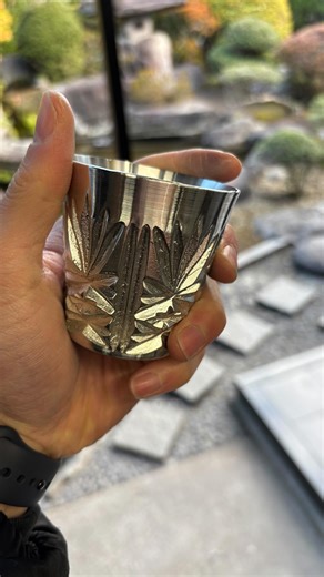 薩摩錫器工芸館 ________________________________________ 〜国の現代の名工・錫山鉱山発祥の地〜 公式【薩摩錫器工芸館】 @satsumasuzuki －創業110年 錫の殿堂－ ________________________________________ #薩摩錫器 #薩摩錫器工芸館 #錫タンブラー #霧島観光 #鹿児島観光 霧島神宮 伝統工芸品 satsumasuzuki tin japan kagoshima japantravel kirishima crafts traditional japanmade | 薩摩錫器工芸館