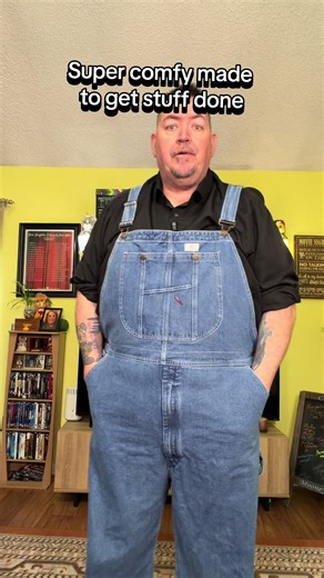 I Did forget to mention that these have two buttons on each side that you can open up and give yourself a little more room. They just work for me.. #BibOveralls #BigAndTallOveralls #WorkGear #SuperComfyOveralls #MensClothing