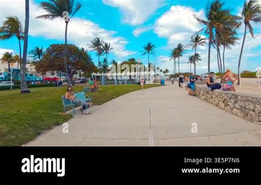 Miami Beach, FL, USA - March 22, 2026: Miami Beach tourists visiting for Spring Break 2026 Stock Video Footage - Alamy
