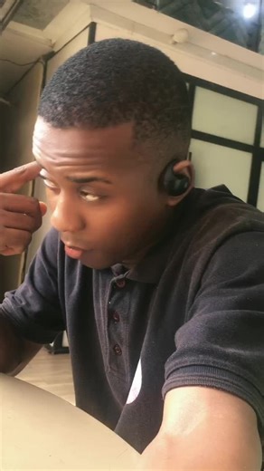 Diasby Chris ♥️ (@diasby.chris)’s videos with Doucement - SMIDI…