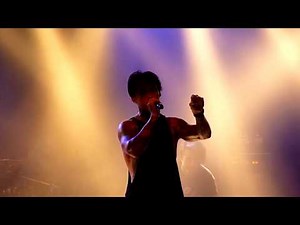 Falling In Reverse - Situations (Escape the Fate cover) [HD] live @ Vienna