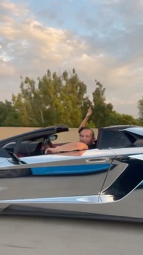 #Chevrolet #camaro #zl1 vs #chrome #lamborghini #aventador #race in #mexico 😱😳😳 | Art Papikyants