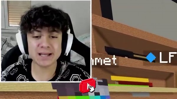 Minecraft'ta KÜÇÜK vs BÜYÜK Saklambaç Filmi! 📹