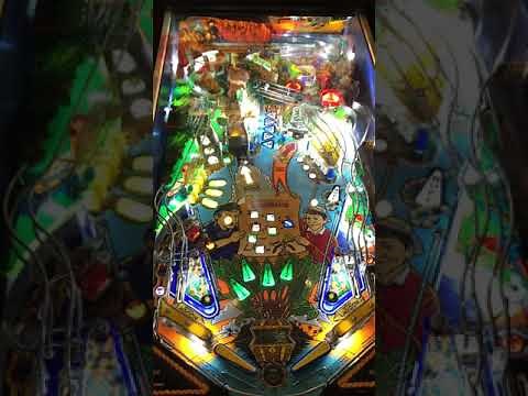 Gilligan’s Island Pinball Machine Review & Gameplay - 8.9