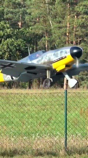 Messerschmitt Bf 109 Takeoff – Pure German Power 🇩🇪 #ww2rebuilder #history