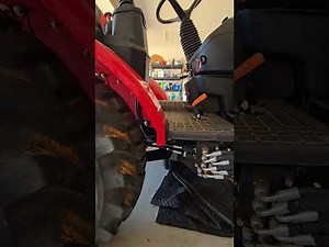 Mahindra 2126 Complete Fluid Change With a Unexpected Surprise and safety Hazard!! Part 2