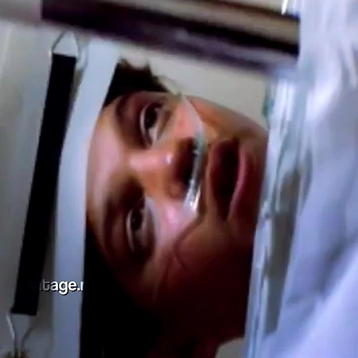 “stay gold ponyboy” #johnnycade #johnnycadeedit #ponyboy #staneminem #staygoldponyboy #theoutsiders #theoutsidersedit #johnnycadeedits #fyp #vintagerainss #ralphmacchio