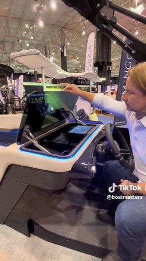 Explore the Innovative Flamingo Marine Rove Pontoon Boat