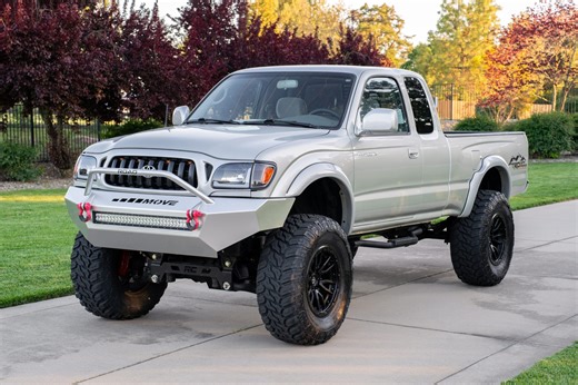 2003 Toyota Tacoma SR5 Xtracab TRD V6 4×4 5-Speed