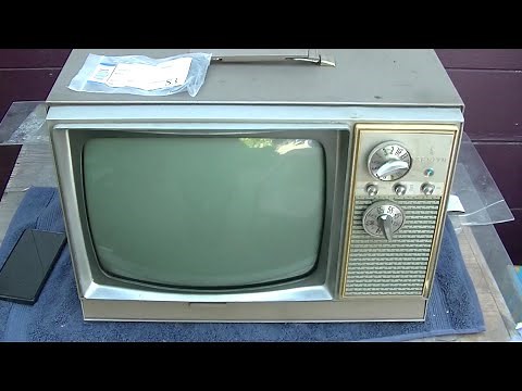 1969 15 inch Zenith Color All Metal Tube Tabletop Television Analysis