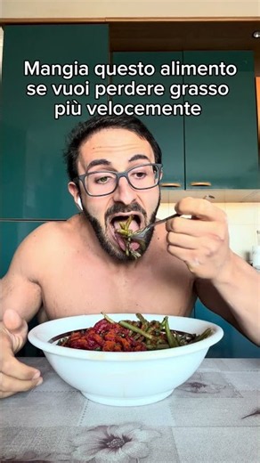 Mangia questo alimento se vuoi perdere grasso più velocemente
