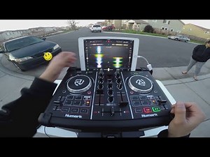 Using the numark party mix Dj controller for the first time