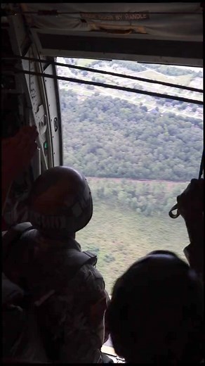 104K views · 2.2K reactions | Glad to be back at work! #military #miltok #airborne #paratrooper #army #miltokcommunity #airbornesc | Movies world | Facebook