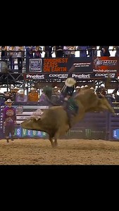 5.4K views · 2.9K reactions |  J.B. Mauney puts up 88.25 points on Cochise in Round 2 of the 2015 PBR BFTS Cowboy Spring Break featuring Last Cowboy Standing in Las Vegas, NV. #reels #agro #men #bullfighters #good #bullrider #sertanejo #texas #viral #rodeo #rodeio #cautry #cawboy #americanhatco #men #horse #Vegas #prca #prorodeio #farm #sport #atleta #vaquejada #rural | Bull Riders | Facebook
