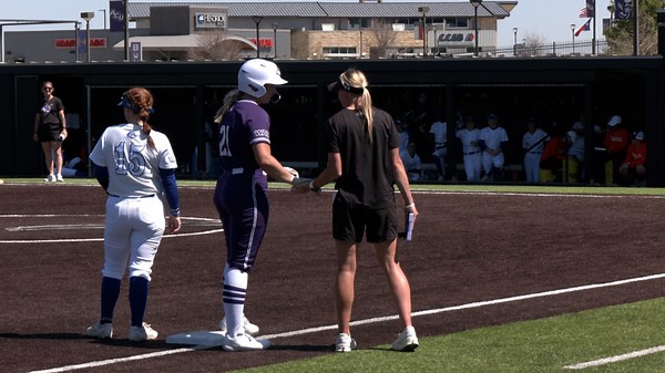 Wildcats avoid the sweep in first WAC series versus Mavericks