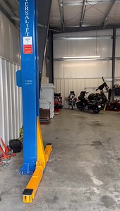 Auto Lift delivery and installation adventures! 866-607-4022 Naautoequipment.com #2postautoliftinstalltion #universalift #2postlift #fourpostlift #novicefriendly #garageequipment #carstorage #garagemonkey #naautoequipment #homegarage #homedelivery #deliveryadventures #liftinstallation #installationadventures #garagegoals #storagelift #naautomotiveequip #delivery #shoplocal | North American Auto Equipment - Your Garage Equipment Supplier
