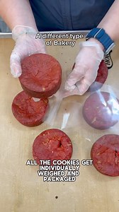 554K views · 1.2K reactions | Get it shipped!✨⁣⁣⁣⁣⁣⁣ ⁣⁣⁣⁣⁣⁣⁣⁣⁣ #Texas #Krispie #Brownies ⁣ #RGV #Weslaco #Cookies #AndMore | Vibes | Facebook