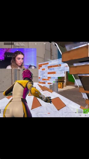 Limit Wayz vs Girl Streamer ⭐️ | Aim/Delay In Bio #fortnite #fortnitesettings #fortniteclips #bestsettings #fyp