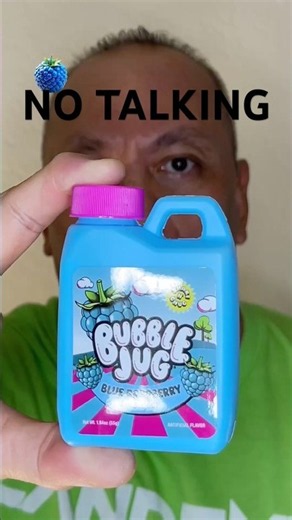 👂ASMR BUBBLE JUG BUBBLE GUM CANDY BLUE RASPBERRY FLAVOR EATING SOUNDS👂#shorts #asmr