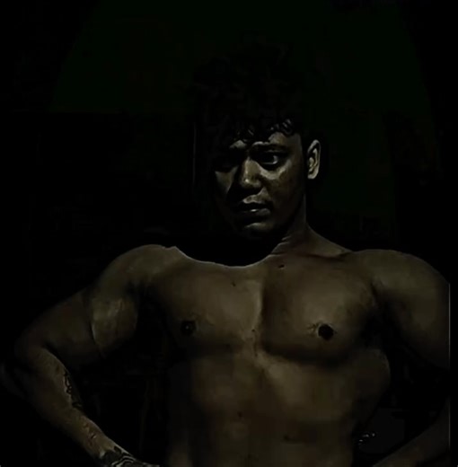 হার্শমীত on Instagram: "🔥 1. TRAINING: Advanced 30-Day Structure ➤ Follow a High-Intensity, High-Volume Hybrid Day Split (Push / Pull / Legs / Push / Pull / Legs / Rest) This maximizes frequency: each muscle twice a week. ➤ Key Training Rules (1) Progressive overload every week • +2.5–5 kg on main lifts each week OR • +2 reps per set Advanced lifters need measurable increases. (2) 1–2 sets to FAILURE daily Advanced athletes respond best to near-failure intensity. (3) Prioritize heavy basics • B