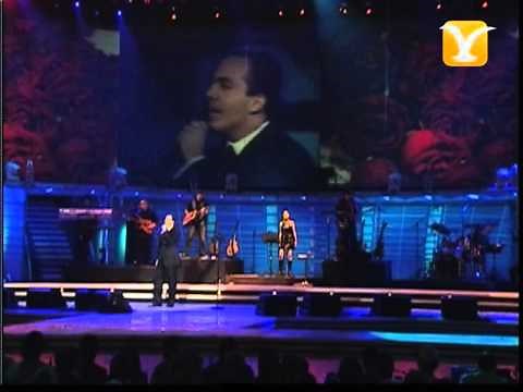 Cristián Castro, Lloran Las Rosas, Festival de Viña 2004