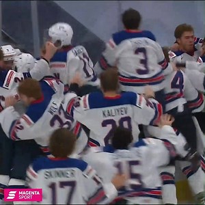 8.7K views · 145 reactions | Wir gratulieren USA Hockey ganz herzlich zum Titel bei den 2021 International Ice Hockey Federation (IIHF) Junior Worlds durch ein 2:0 im Finale gegen Titelverteidiger Kanada. Platz drei sicherte sich Finnland mit einem 4:1-Erfolg gegen Russland. : MAGENTA SPORT / International Ice Hockey Federation (IIHF) | PENNY DEL | Facebook
