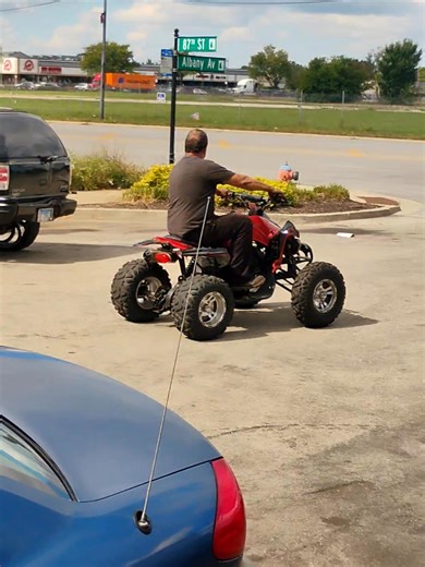 Quad for sale, only serious buyers call 773-457-2400 | Quick Service Towing