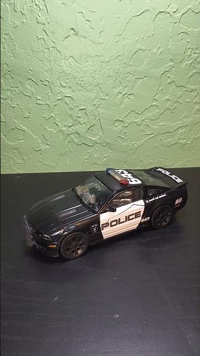 Transformers MPM-5 Barricade Transformation