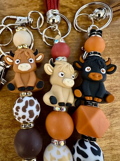 Baby Highland Cow Keychain - Etsy