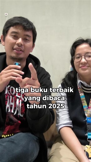 bersama @bacaanalya kita membicarakan 3 buku terbaik yang dibaca tahun 2025. Salah satunya Leiden.