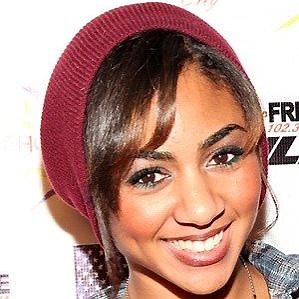 Chelsea Tavares – Age, Bio, Personal Life, Family & Stats | CelebsAges