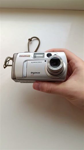 💥Camera Samsung Digimax 420 digital compact💥Sony Canon Nikon💥Y2K Nostalgia 2000s Digicam Shorts