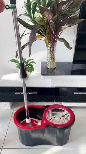 Magic Spin Mop Link In Bio...... #product #explore #darazfinds #daraz #gadgets #onlineshopping #viral #foryou #foryourpage #fyp