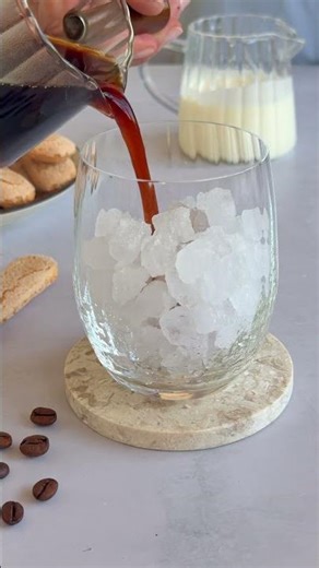 Tiramisú Iced Latte | Receta fácil de Nestlé Cocina con La Lechera