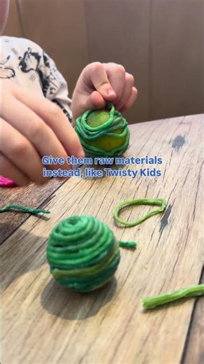 How to keep your child busy for 30 minutes straight without handing them screen