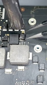 MacBook Air not charging solve it with replacing the chip #MacBook #macbookrepair #fyp #fypシ゚ #repairmylaptop #laptoprepair #repair | Tech Biz DB SDN BHD