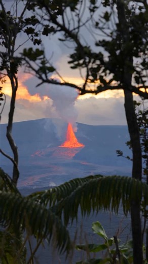 Justin Hirako • Big Island, Hawaii • Lava • Landscapes • Travel | Turn your volume up to enjoy 10 seconds of the sounds of the Hawaiian rainforest as it prepared for nightfall. Episode 40. Captured... | Instagram